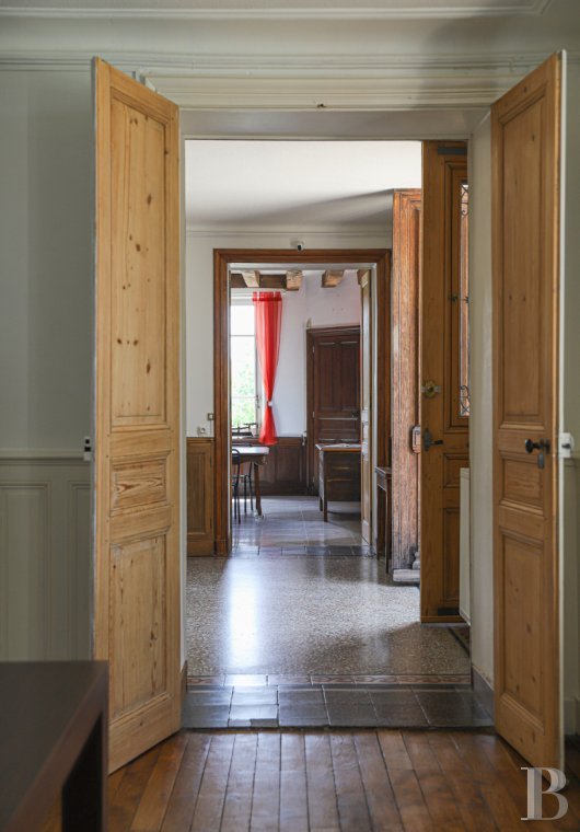 A 19th century chateau and surrounding park available for film projects in Saône-et-Loire, in the south of Morvan - photo  n°11